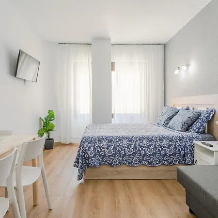 Apartment Hispalis Triana *