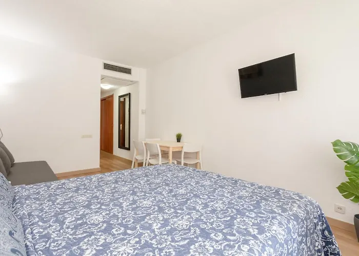 Apartment Hispalis Triana *